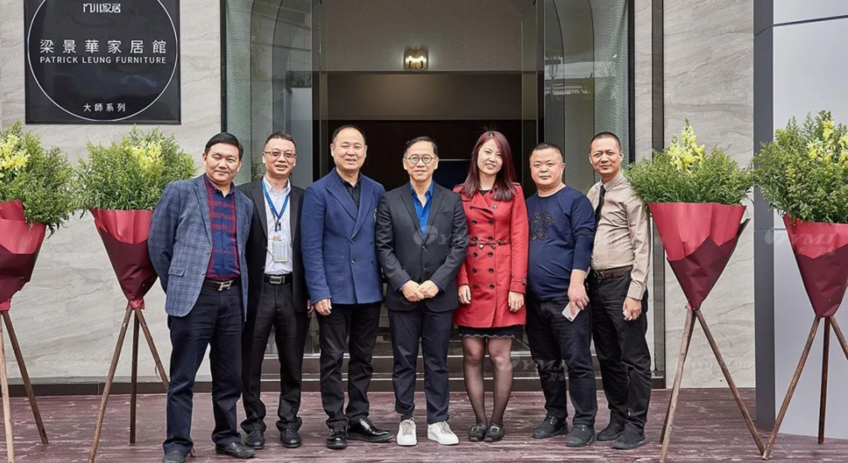 國(guó)際設(shè)計(jì)大師梁景華、著名海外華人設(shè)計(jì)巨匠盧志榮先生親臨指導(dǎo)